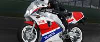 Yamaha FZR 750 R