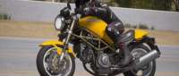 Ducati Monster 900
